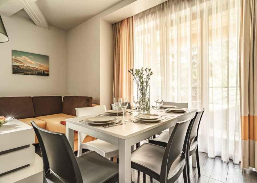 Regle Apartment *